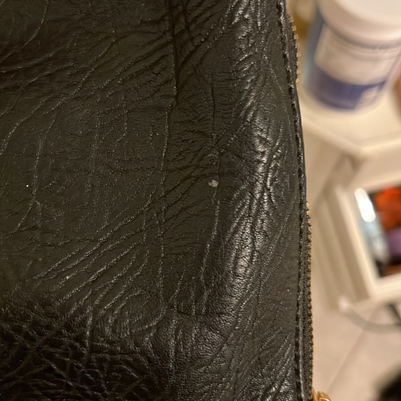 Thacker Black Leather Crossbody Bag - Picture 13 of 13